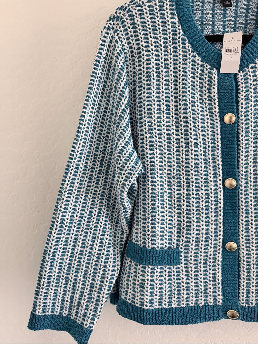 Ann Taylor Blue and White Textured Knit Cardigan Set - Picture 8 of 14